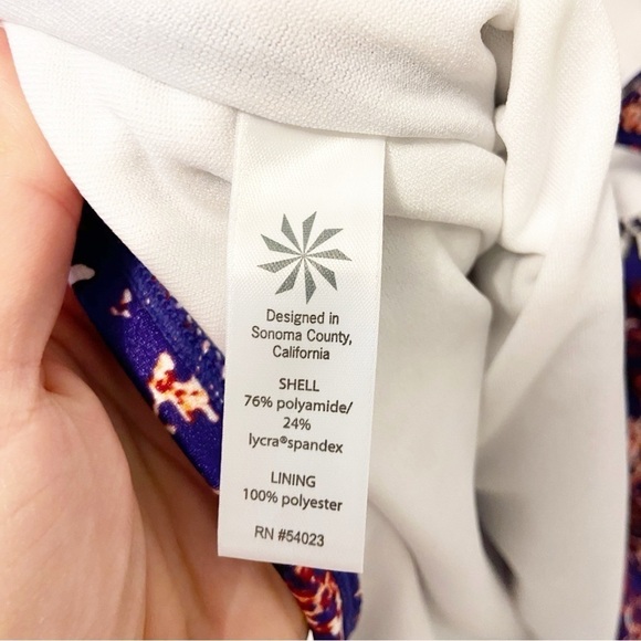 Athleta | Aqualuxe Print Molded Tankini Top ‘ONLY’  in Paradise Print Size Small - Picture 5 of 10